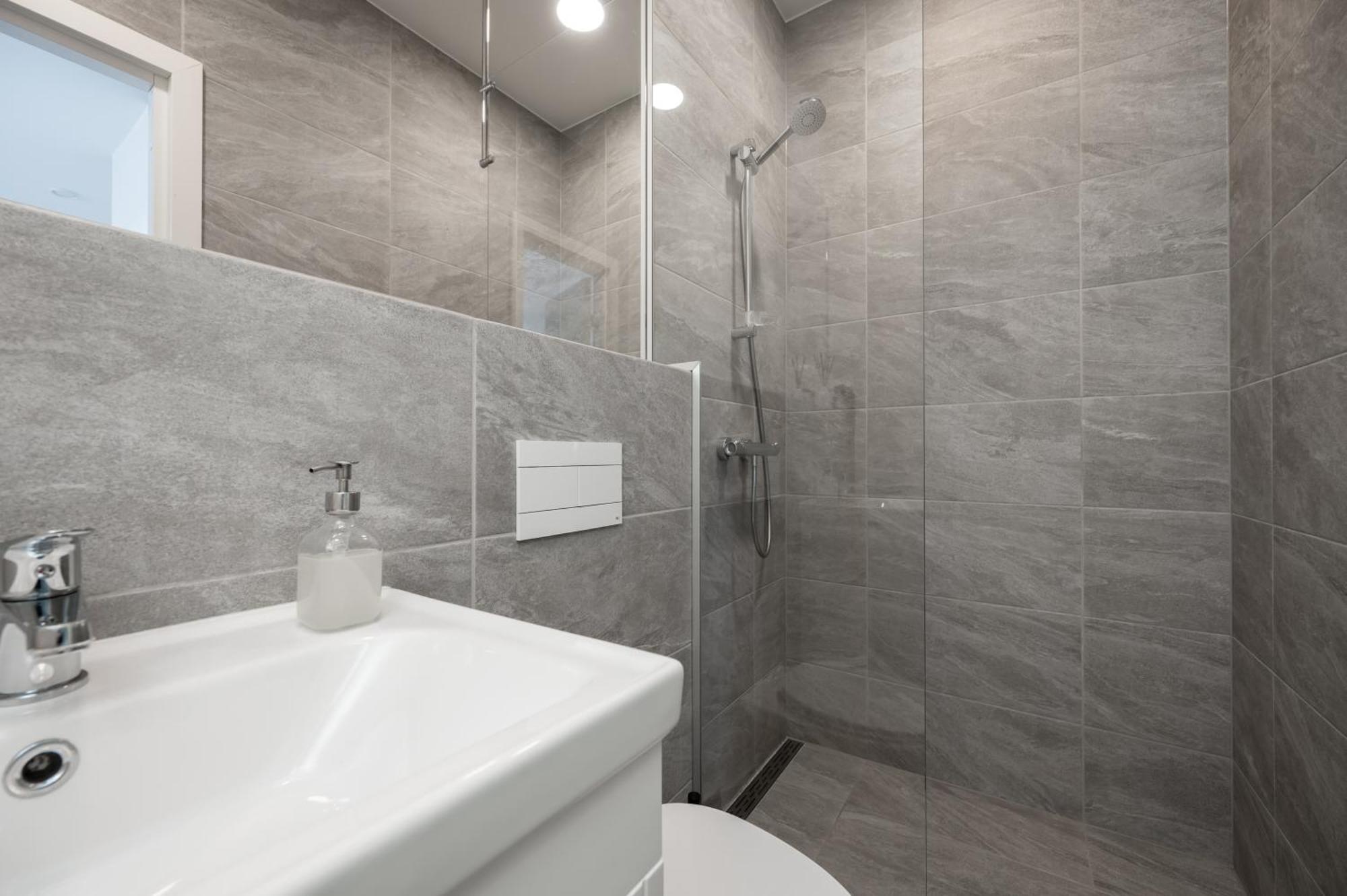 Hilltop Apartments - Studio Rooms In City Centre Reval Esterno foto