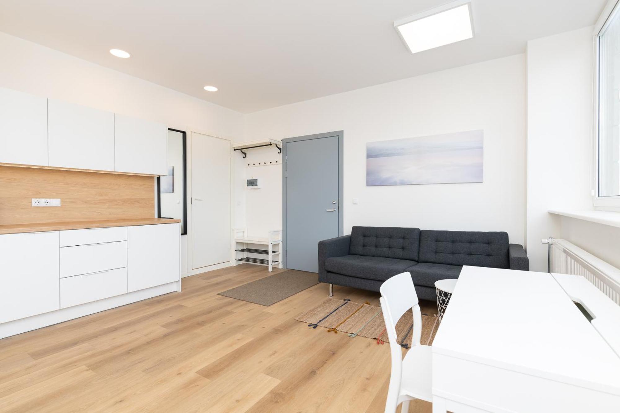 Hilltop Apartments - Studio Rooms In City Centre Reval Esterno foto